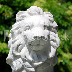 lion stone figure