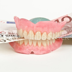 teure neue Zähne, Zahn Wachsaufstellung