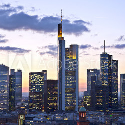 Frankfurt in der Dämmerung