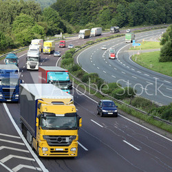 Güterverkehr auf der Autobahn