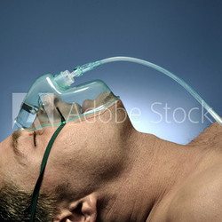 Man in mask oxygen.