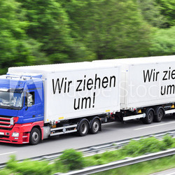 Wir ziehen um LKW