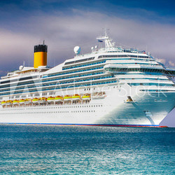 Beautifull cruise ship