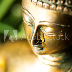 Weinender Buddha von oben