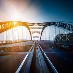 traffic of bridge