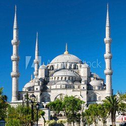 View of the Blue Mosque (Sultanahmet Camii) in Istanbul, Turkey