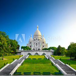 Montmartre at sunrise - Basilica Sacre Coeur