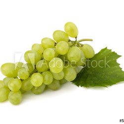 Ripe grape whith leaf