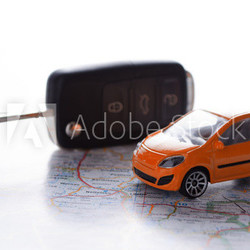 Autokosten,  Modellauto mit Autoschlüssel