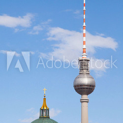 Kuppel Berliner Dom und Fernsehturm