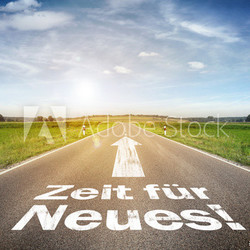Straße mit Zeit für Neues